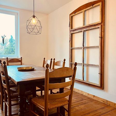 B E D & A G E D E S I G N -Extra Large- Wunderschoene Komplette Wohnung Mit Viel Platz & 4 Schlafzimmer B E D & A G E D E S I G N -Small- Wunderschoenes Zimmer Mit Bad Rechnungserstellung Fuer Geschaeftsreisende & Firmen Hünxe エクステリア 写真