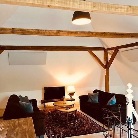 B E D & A G E D E S I G N -Extra Large- Wunderschoene Komplette Wohnung Mit Viel Platz & 4 Schlafzimmer B E D & A G E D E S I G N -Small- Wunderschoenes Zimmer Mit Bad Rechnungserstellung Fuer Geschaeftsreisende & Firmen Hünxe エクステリア 写真