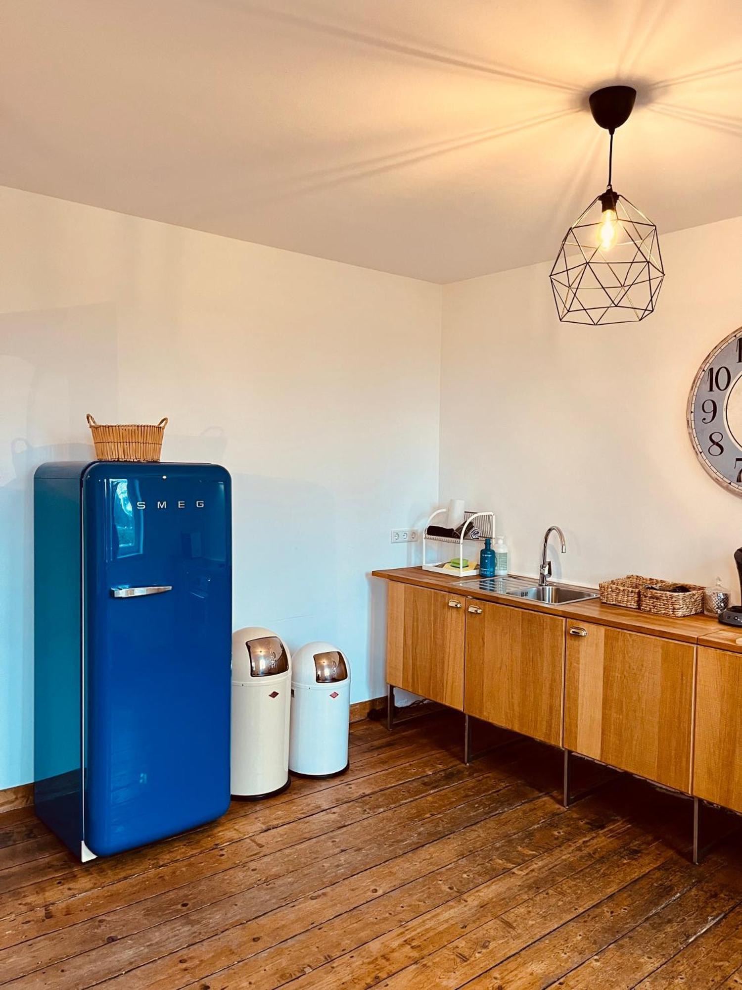 B E D & A G E D E S I G N -Extra Large- Wunderschoene Komplette Wohnung Mit Viel Platz & 4 Schlafzimmer B E D & A G E D E S I G N -Small- Wunderschoenes Zimmer Mit Bad Rechnungserstellung Fuer Geschaeftsreisende & Firmen Hünxe エクステリア 写真