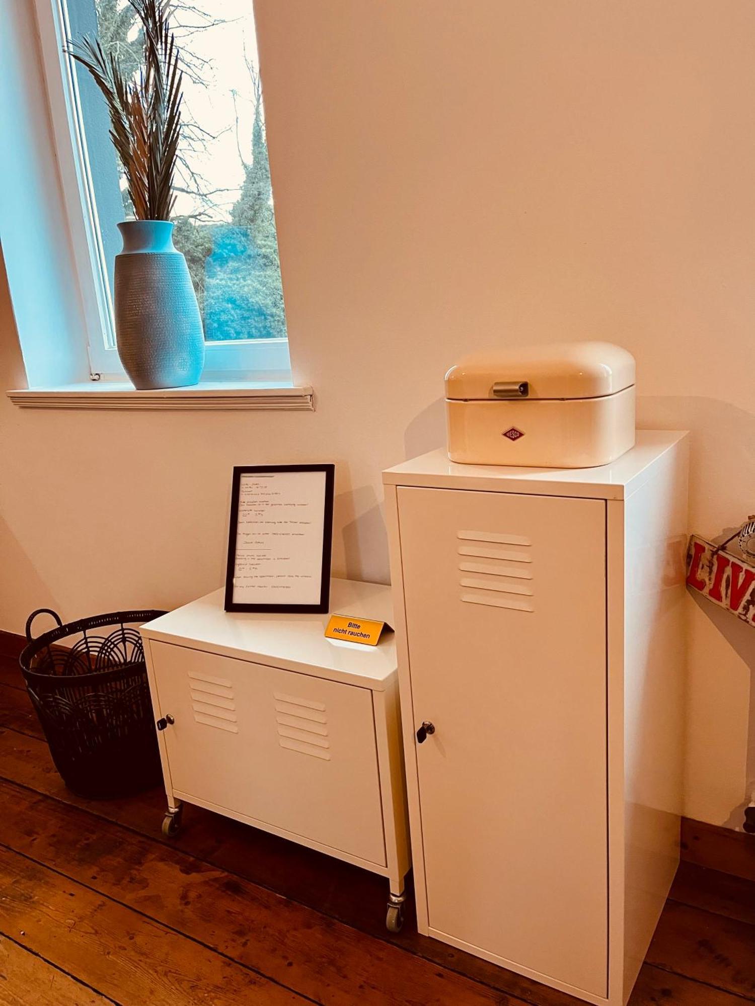B E D & A G E D E S I G N -Extra Large- Wunderschoene Komplette Wohnung Mit Viel Platz & 4 Schlafzimmer B E D & A G E D E S I G N -Small- Wunderschoenes Zimmer Mit Bad Rechnungserstellung Fuer Geschaeftsreisende & Firmen Hünxe エクステリア 写真